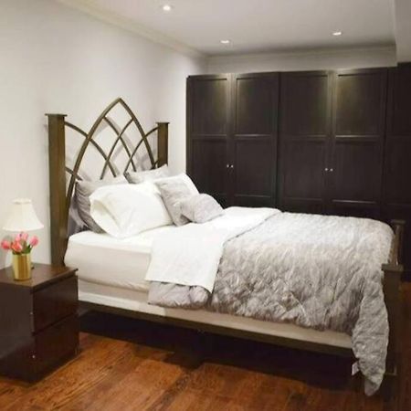 Home Away From Home - Basement Studio Apartment Toronto Exteriör bild