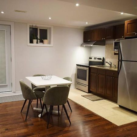 Home Away From Home - Basement Studio Apartment Toronto Exteriör bild